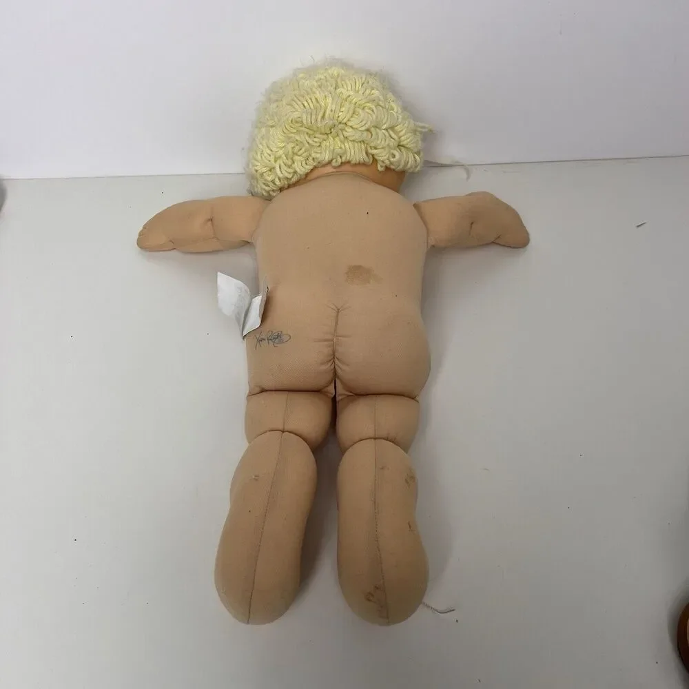 Vintage 80s Cabbage Patch Kids Blonde Hair Red Signature PA-1044